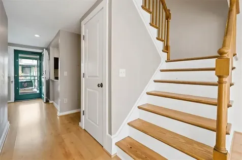 40 Web Avenue North Kingstown RI 02852