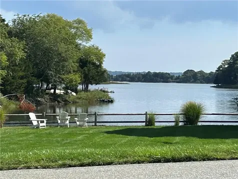 40 Web Avenue North Kingstown RI 02852