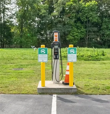 40 Web Avenue North Kingstown RI 02852