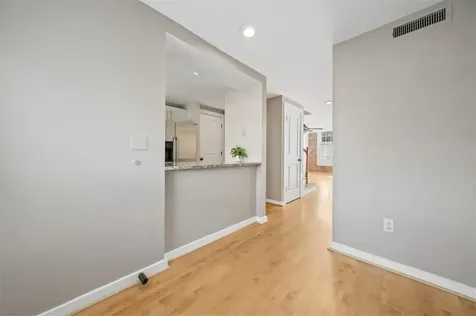 40 Web Avenue North Kingstown RI 02852