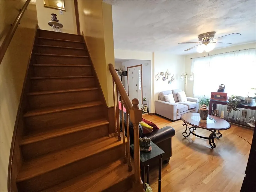 88 Manomet Street Providence RI 02909