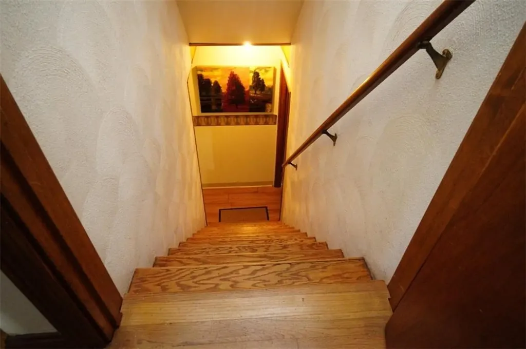 88 Manomet Street Providence RI 02909