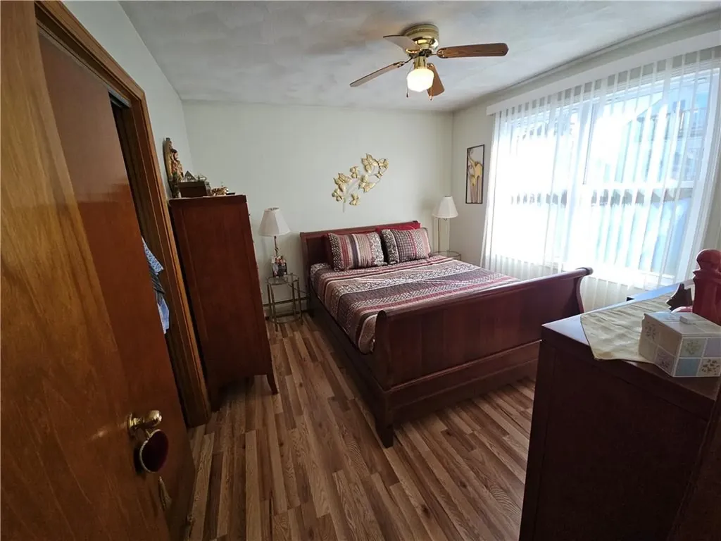 88 Manomet Street Providence RI 02909