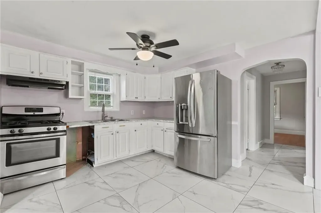 211 Tiogue Avenue Coventry RI 02816