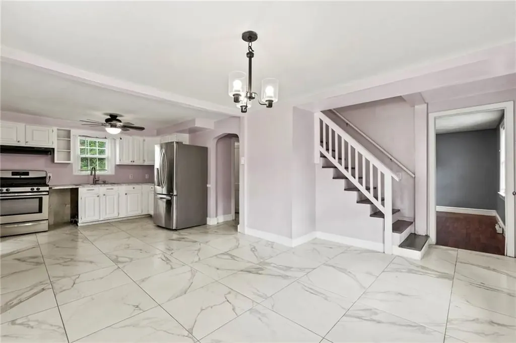 211 Tiogue Avenue Coventry RI 02816