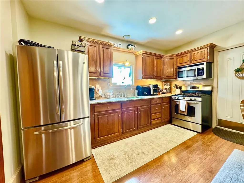 23 Rutland Street Street Woonsocket RI 02895