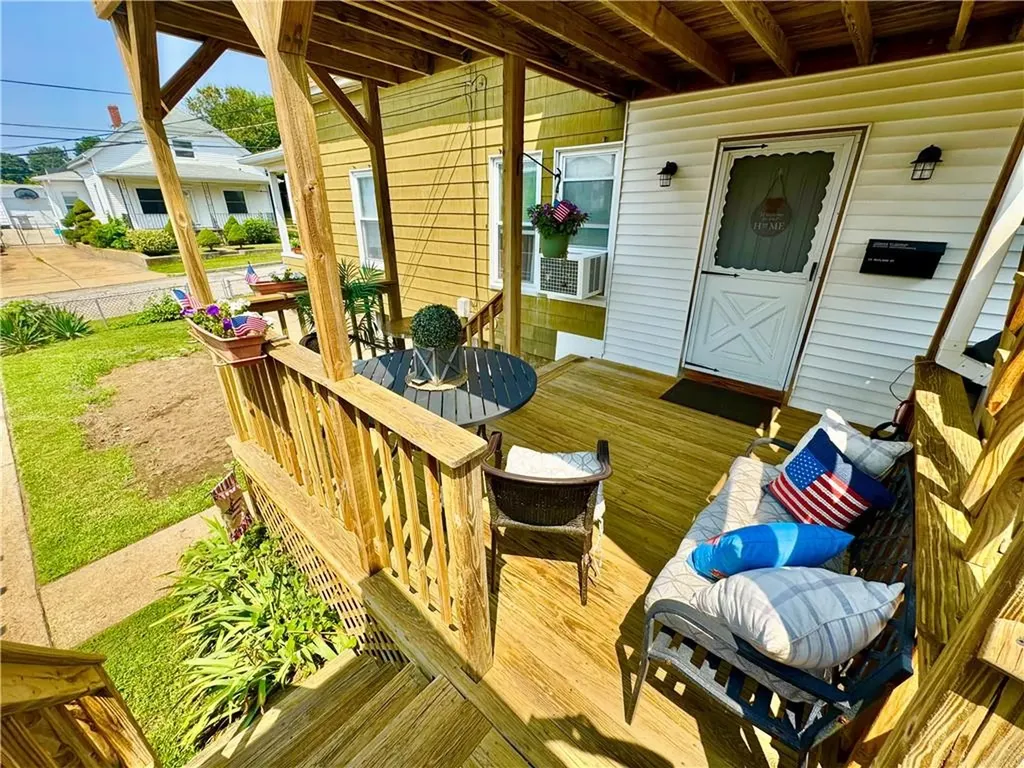 23 Rutland Street Street Woonsocket RI 02895