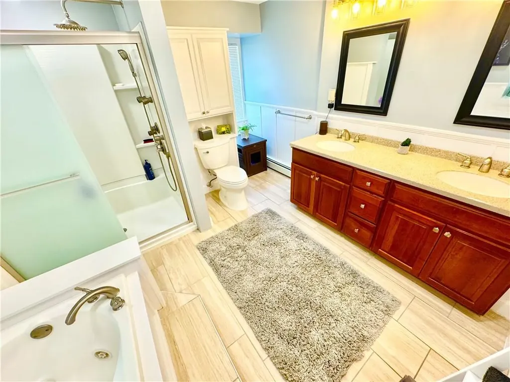 23 Rutland Street Street Woonsocket RI 02895