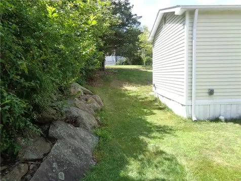 21 Cantaberry Lane Coventry RI 02816