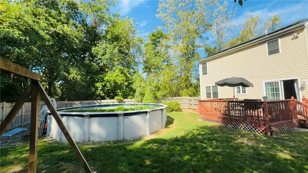 212 Blade Street Warwick RI 02886