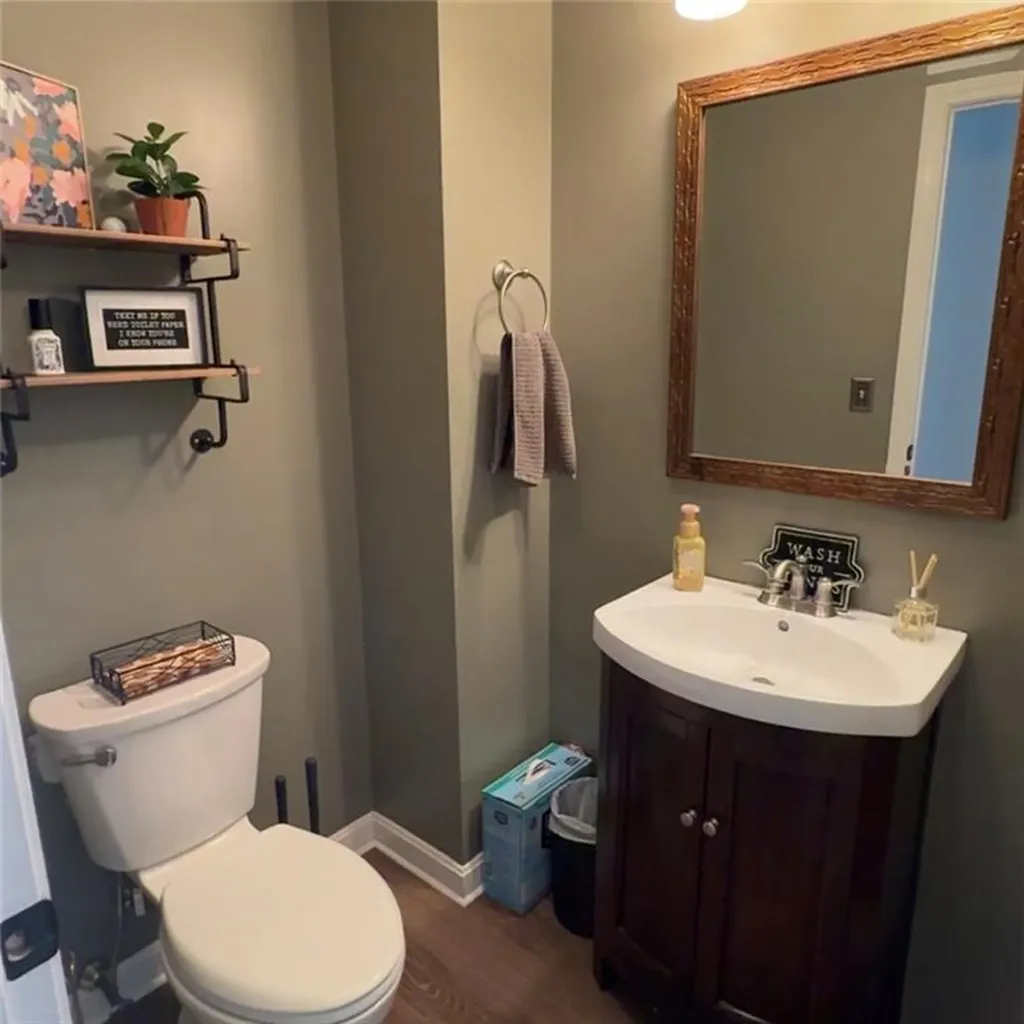 212 Blade Street Warwick RI 02886