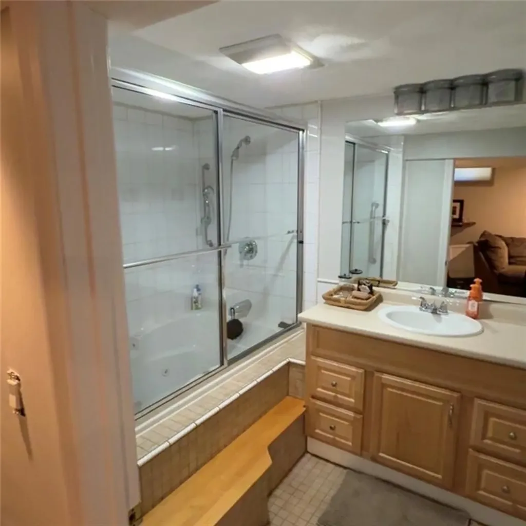 212 Blade Street Warwick RI 02886