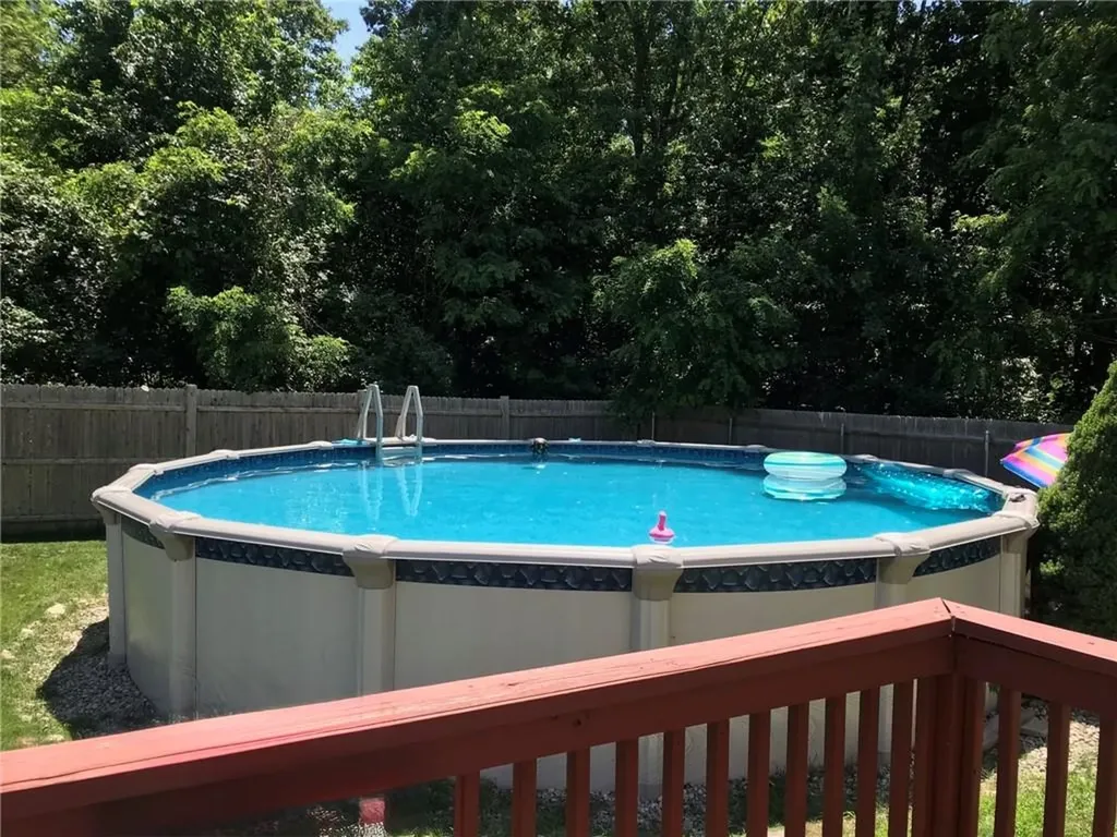 212 Blade Street Warwick RI 02886