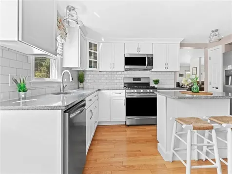 76 West Allenton Road North Kingstown RI 02852