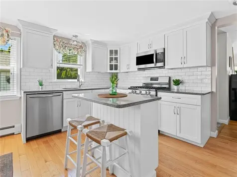 76 West Allenton Road North Kingstown RI 02852