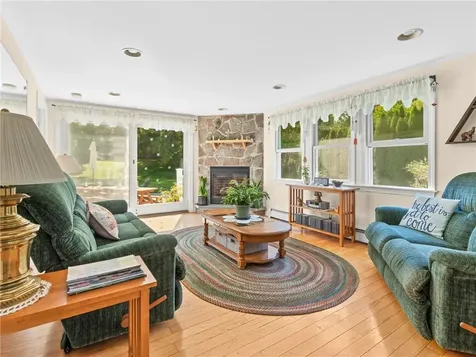 76 West Allenton Road North Kingstown RI 02852