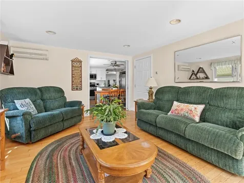 76 West Allenton Road North Kingstown RI 02852