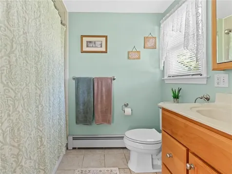 76 West Allenton Road North Kingstown RI 02852