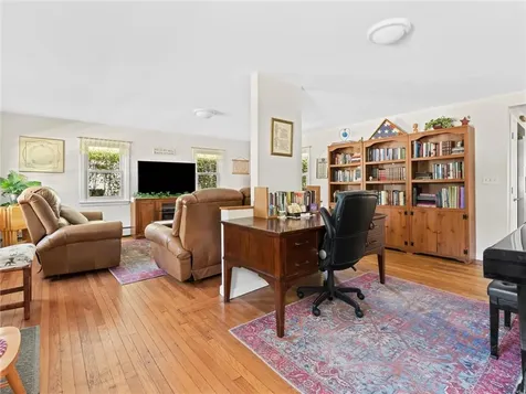 76 West Allenton Road North Kingstown RI 02852