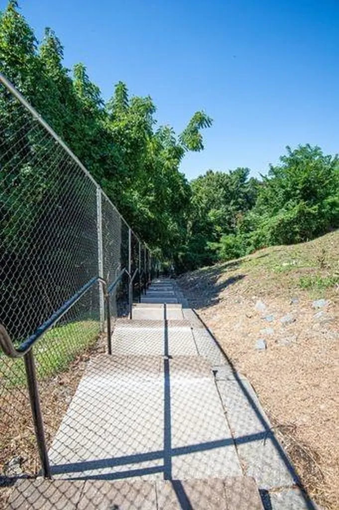 31 Bullocks Point Avenue East Providence RI 02915