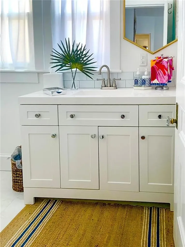 5 Gardiner Street Newport RI 02840
