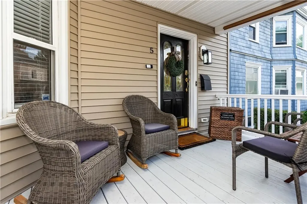 5 Gardiner Street Newport RI 02840