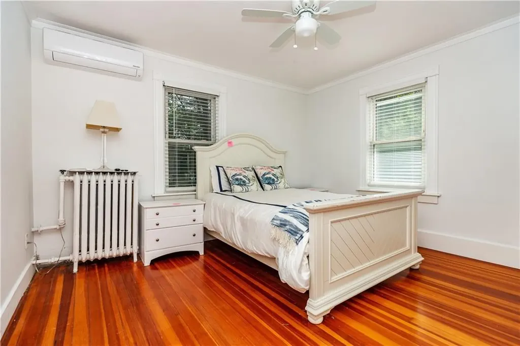 5 Gardiner Street Newport RI 02840