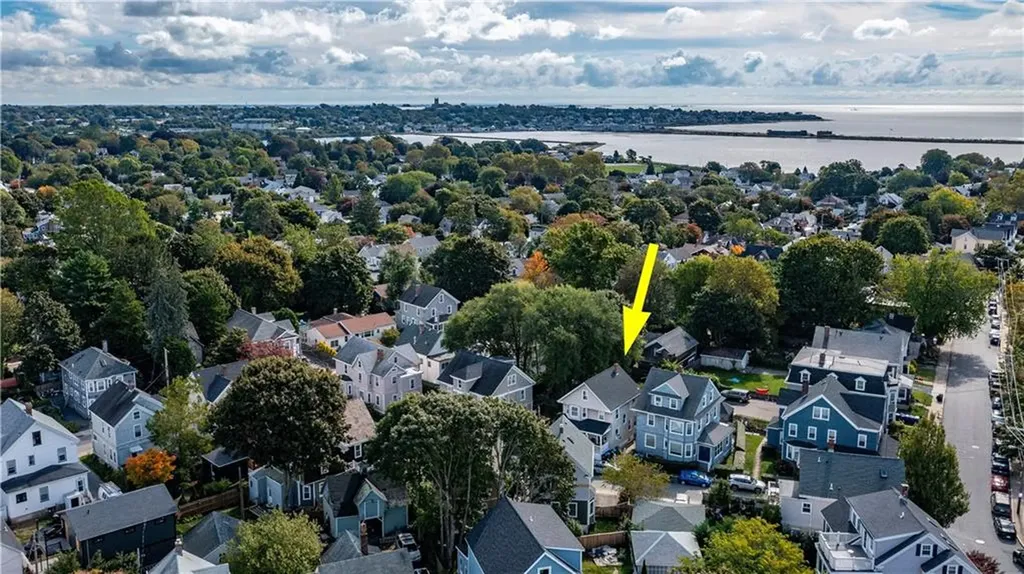 5 Gardiner Street Newport RI 02840