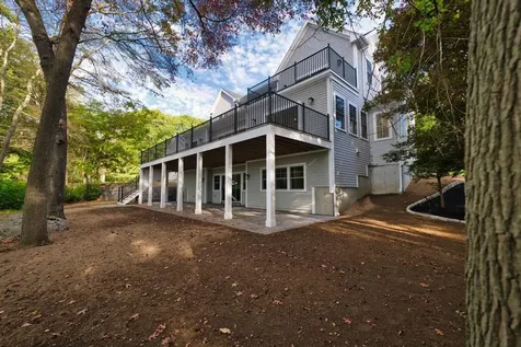 197 Church Pond Drive Tiverton RI 02878