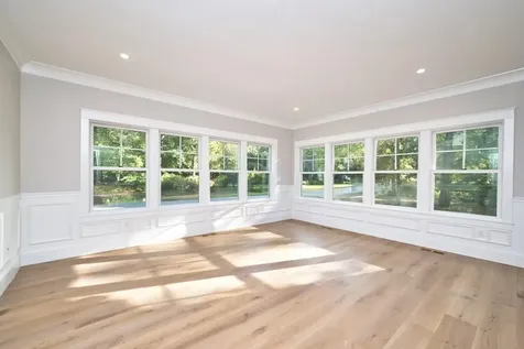 197 Church Pond Drive Tiverton RI 02878