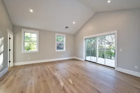 197 Church Pond Drive Tiverton RI 02878