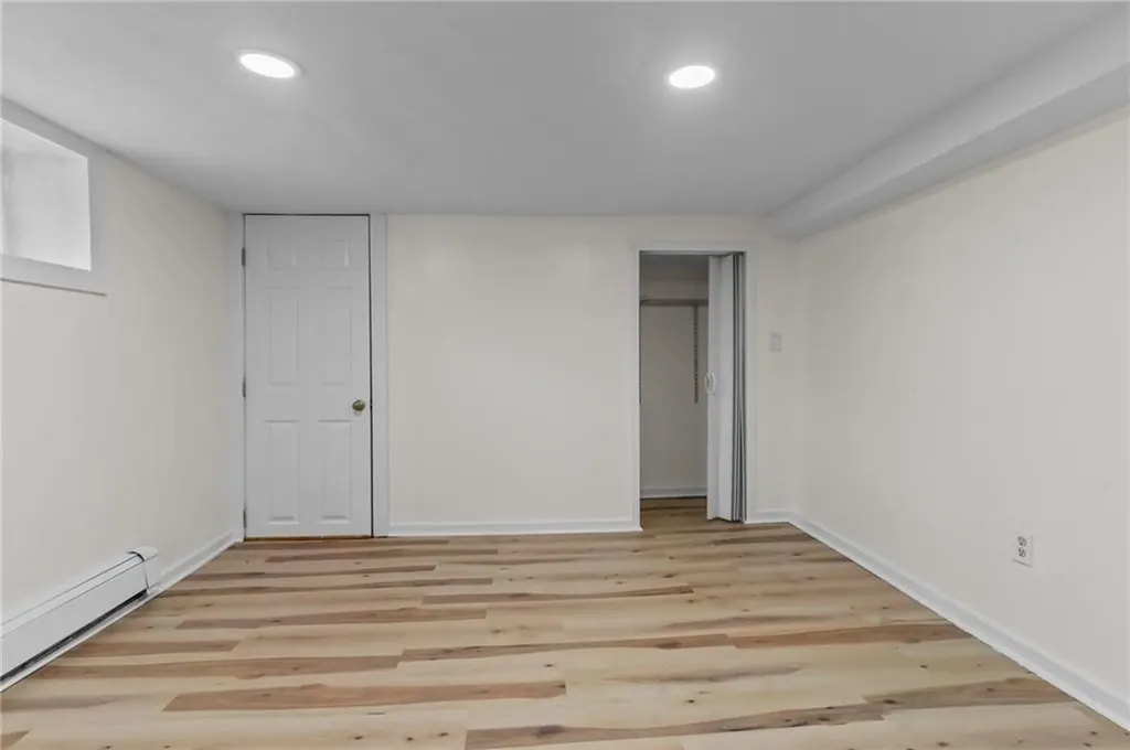 406 Killingly Street Providence RI 02909