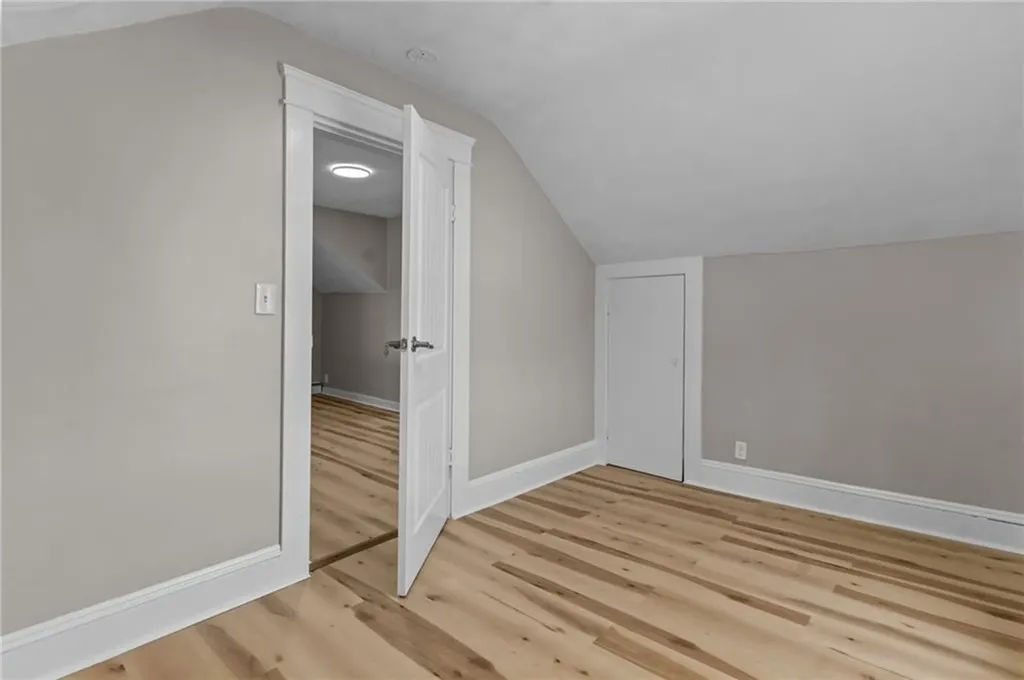 406 Killingly Street Providence RI 02909
