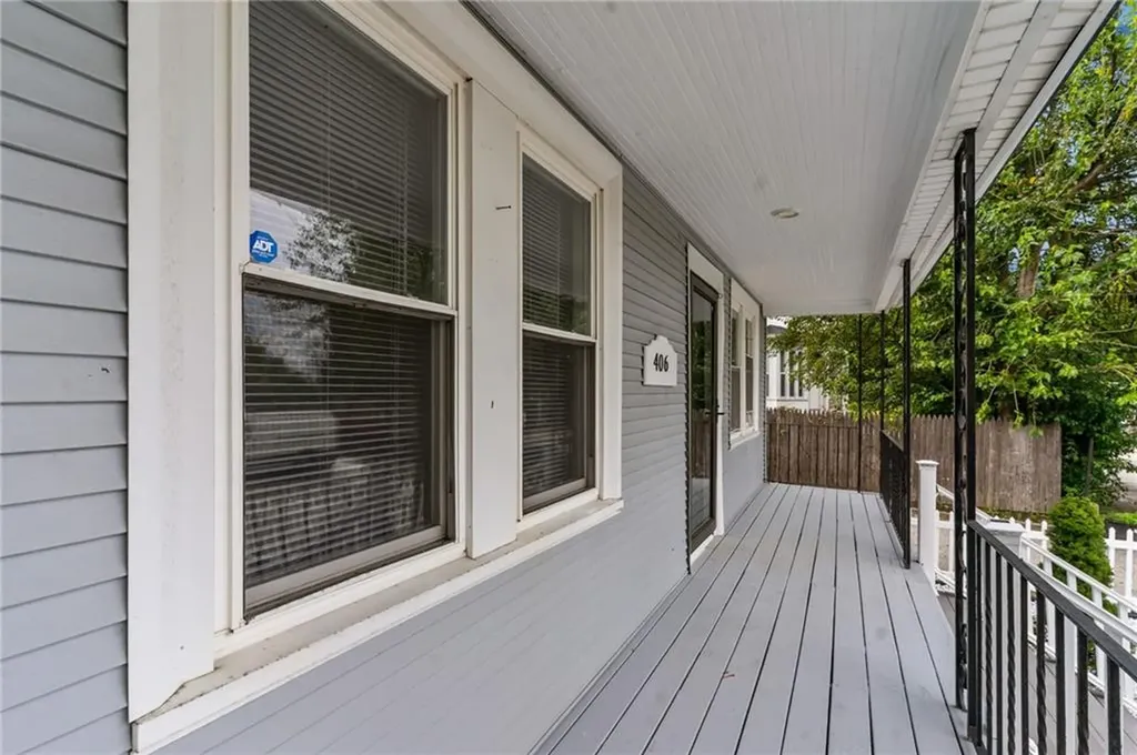 406 Killingly Street Providence RI 02909