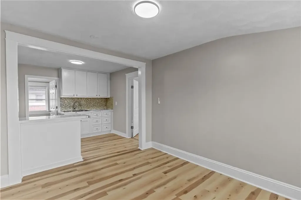 406 Killingly Street Providence RI 02909