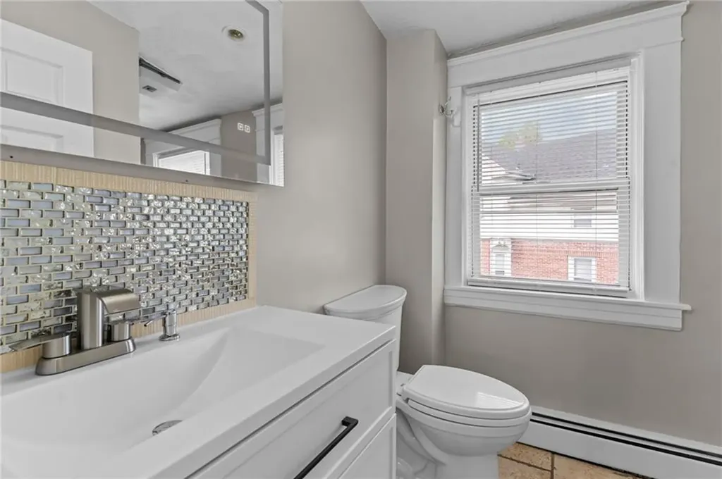 406 Killingly Street Providence RI 02909