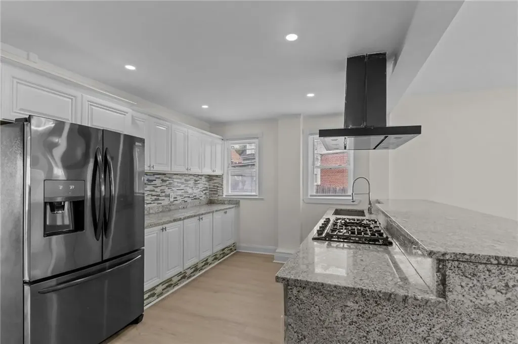 406 Killingly Street Providence RI 02909