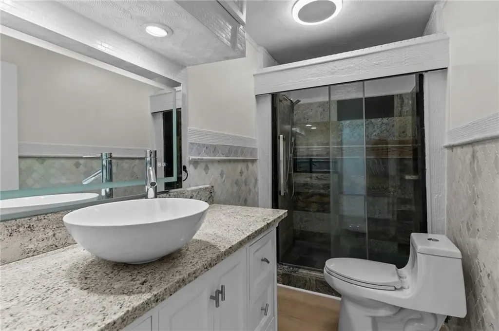 406 Killingly Street Providence RI 02909