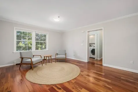 231 Maple Avenue Newport RI 02840