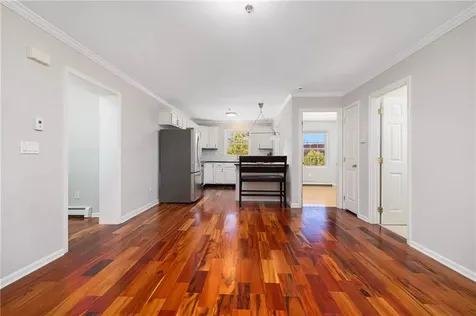 231 Maple Avenue Newport RI 02840