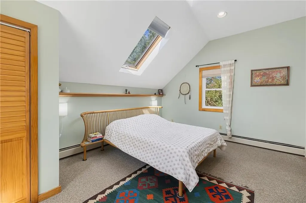 13 Oak Street Portsmouth RI 02871