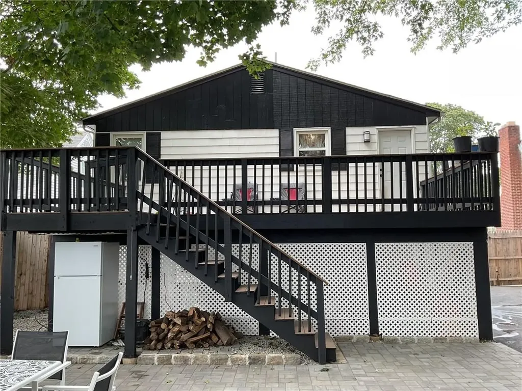 16 Arrow Avenue Warwick RI 02886