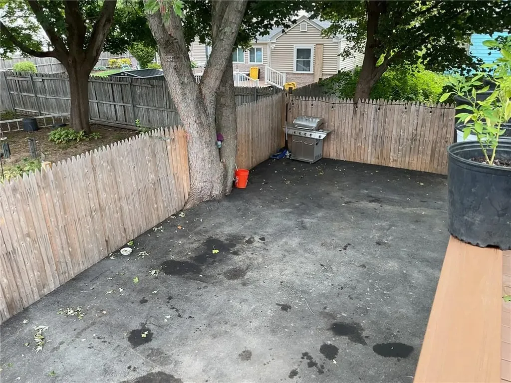 16 Arrow Avenue Warwick RI 02886