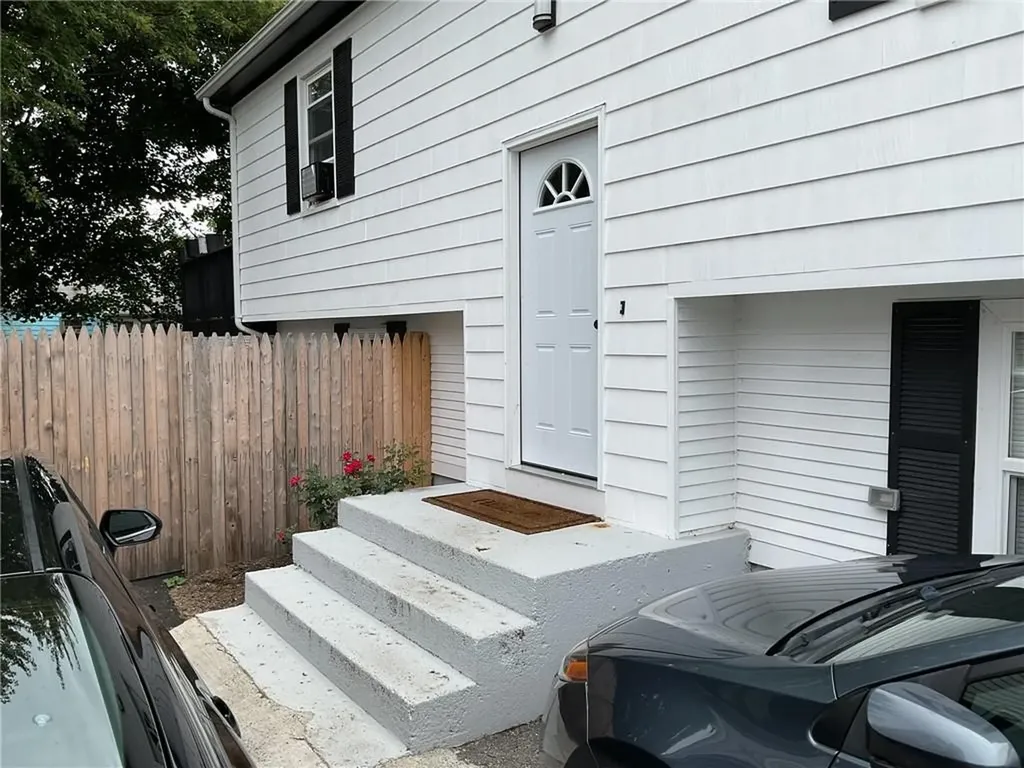 16 Arrow Avenue Warwick RI 02886