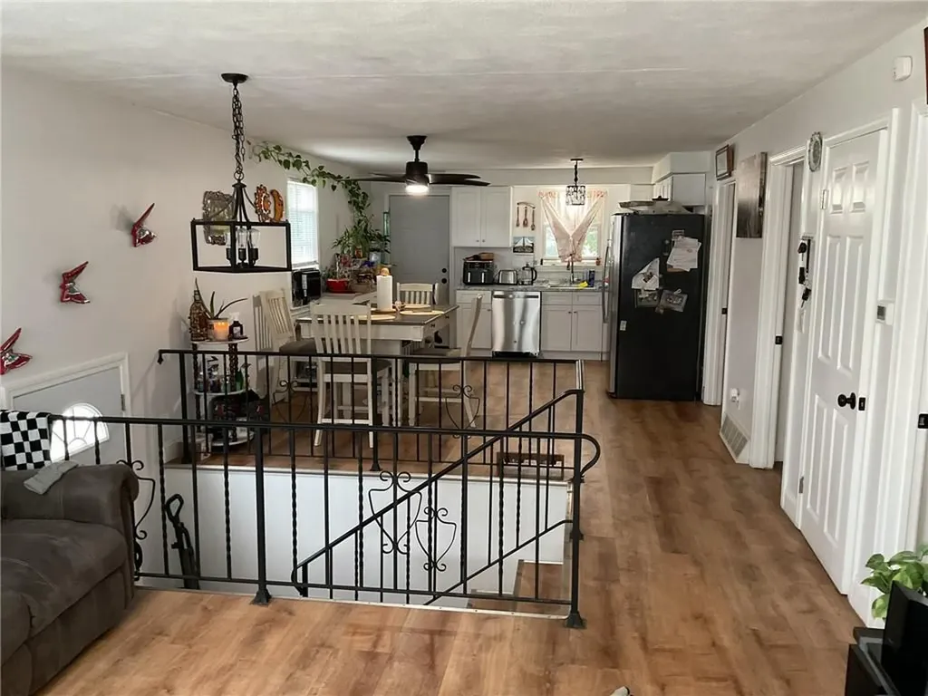 16 Arrow Avenue Warwick RI 02886