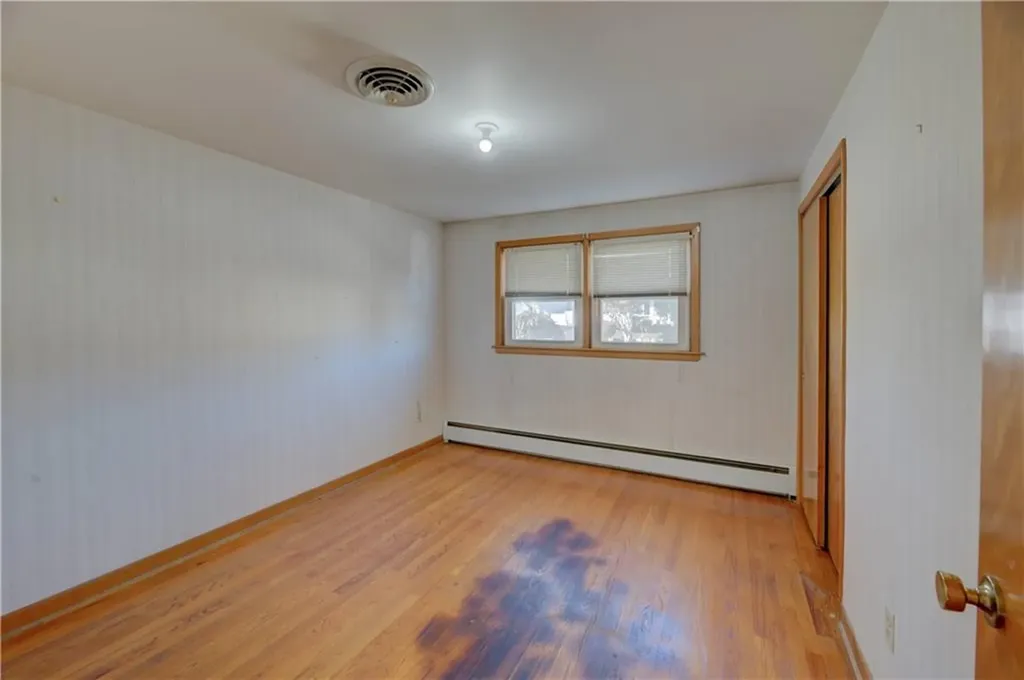 16 Randall Street Smithfield RI 02828