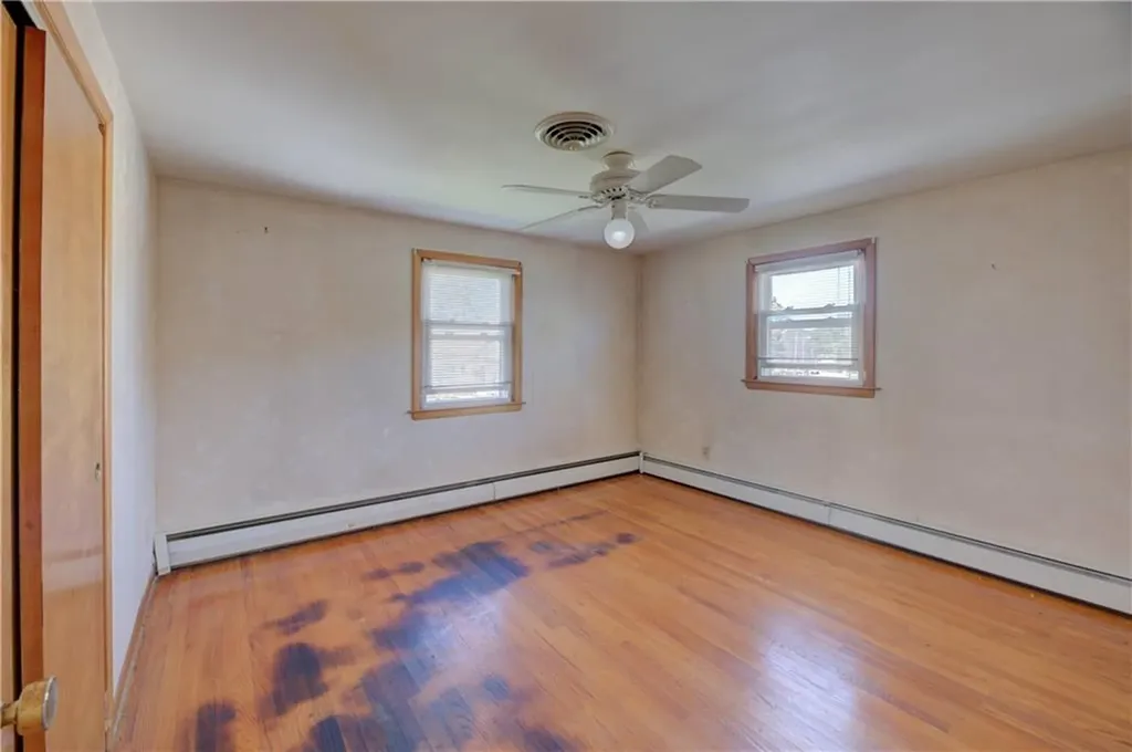 16 Randall Street Smithfield RI 02828