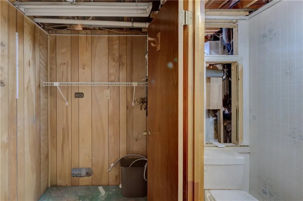 16 Randall Street Smithfield RI 02828