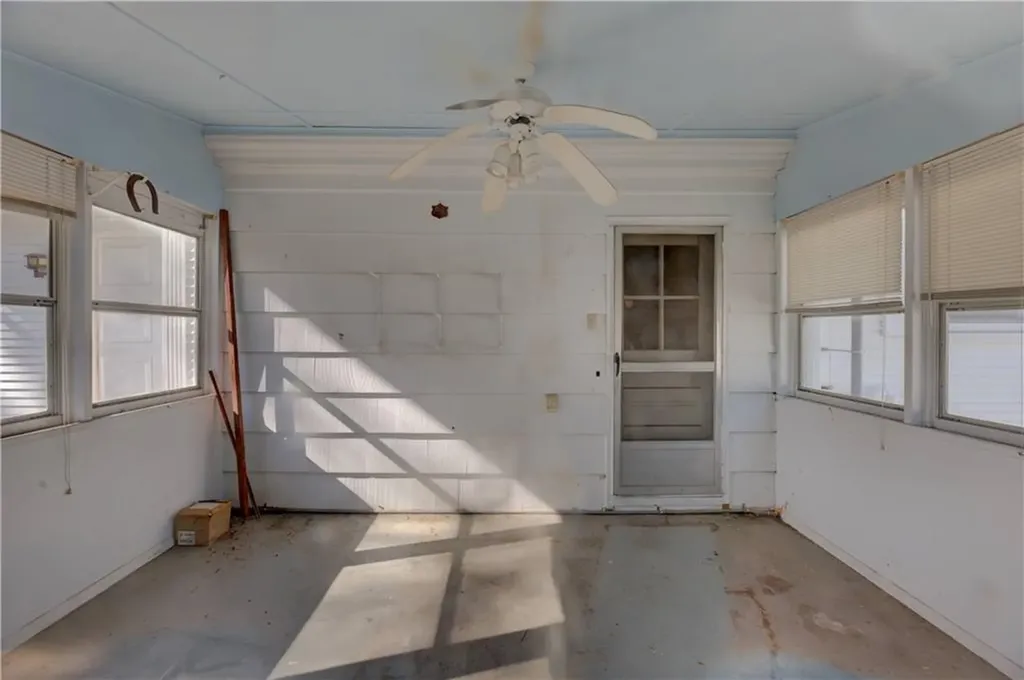 16 Randall Street Smithfield RI 02828