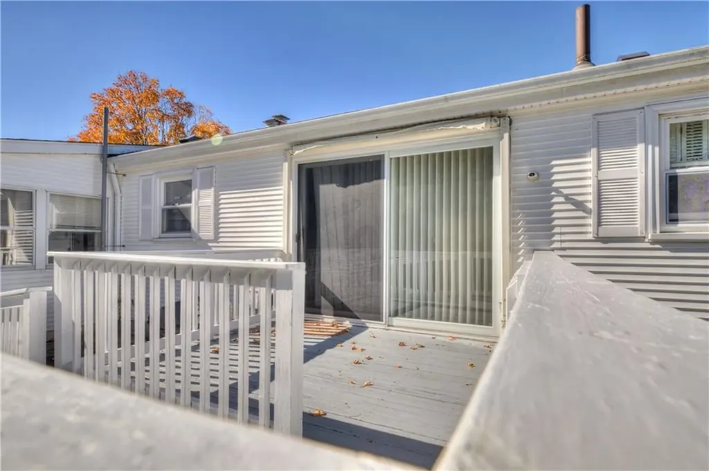 16 Randall Street Smithfield RI 02828